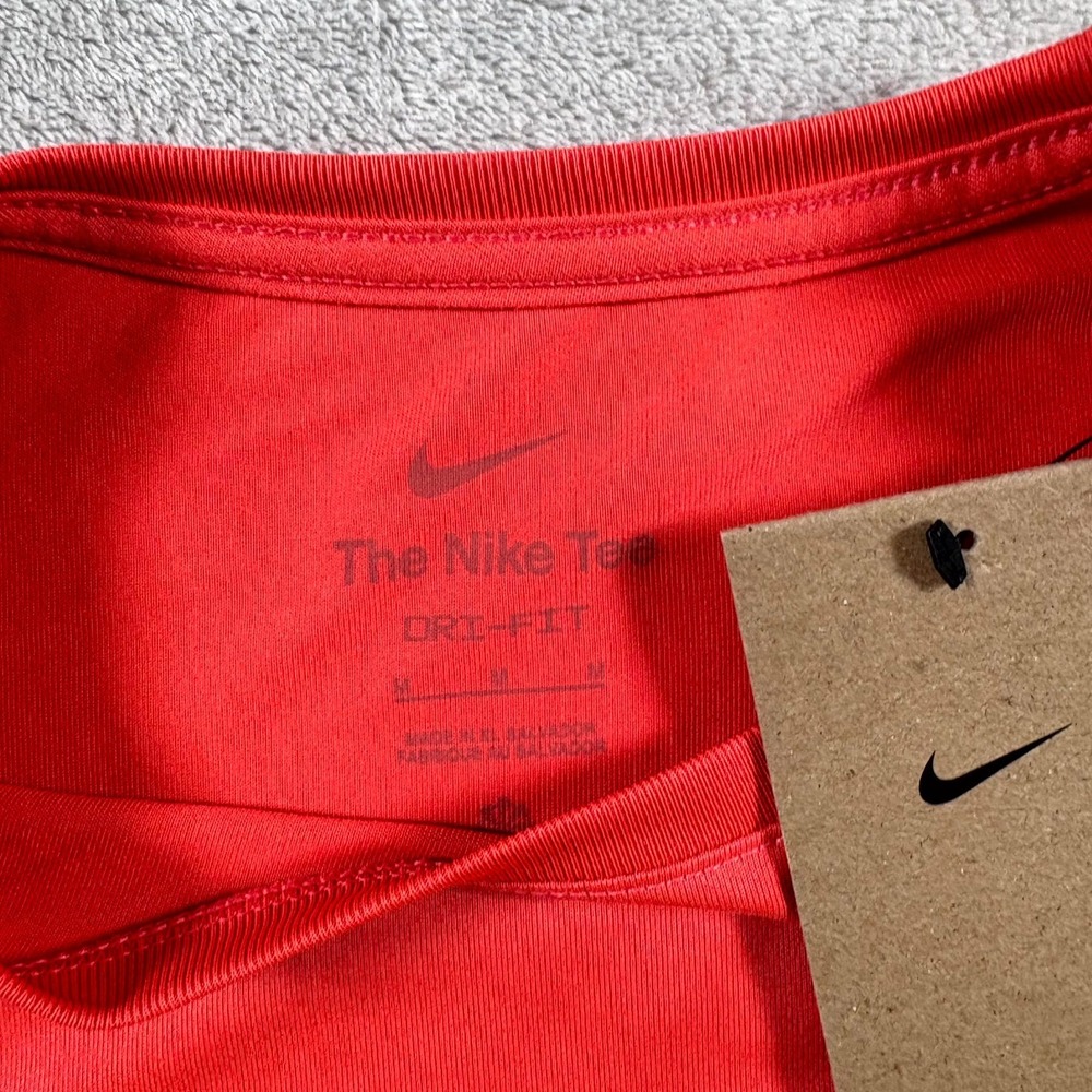 Nike Dri-FIT Training Tee Shirt‎ Womens Medium Magic Ember Swoosh Gym Workout - Picture 2 of 5